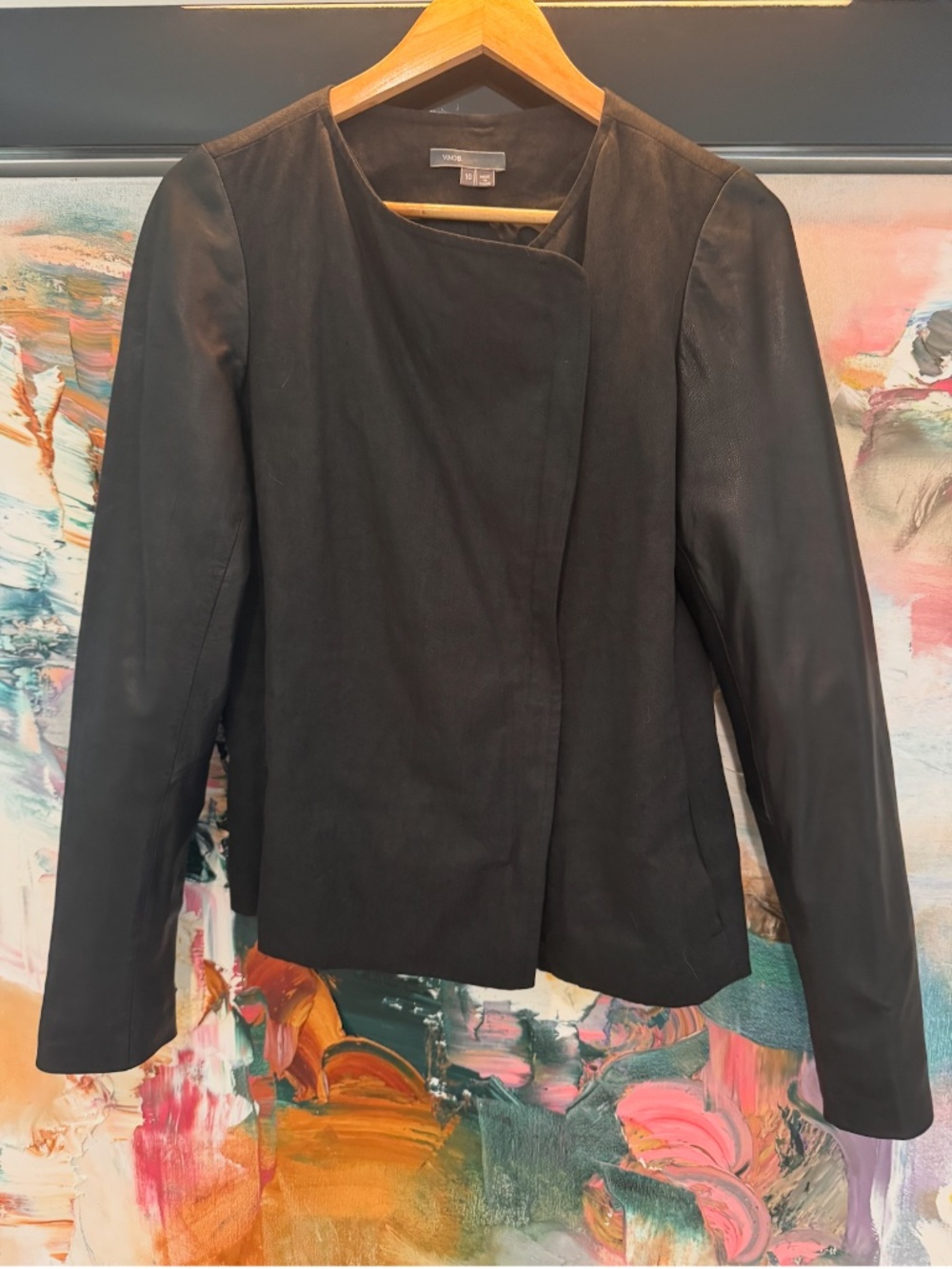 Vince Black leather sleeve, linen bodice side zip jacket size 10